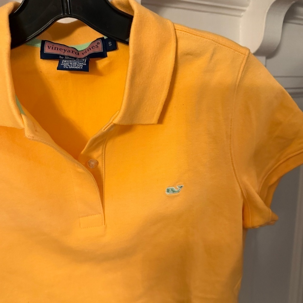 Vineyard Vines Susie Fit Womens Orange Short Sleeve Polo Shirt Size Small NWOT - Picture 3 of 11